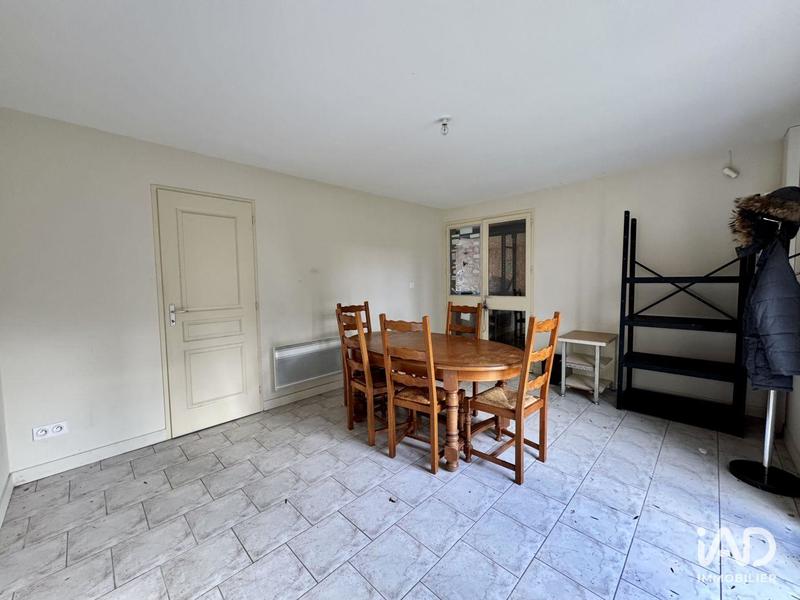 Local commercial - 1 200 m²