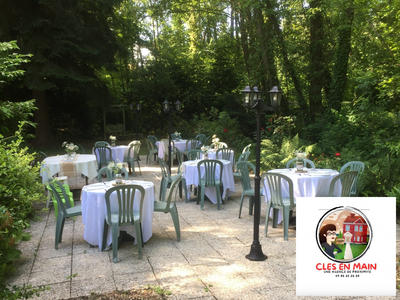 Appartement - 600 m² - 20 pièces