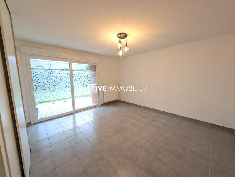 Bureau - 18 m² - 4 pièces