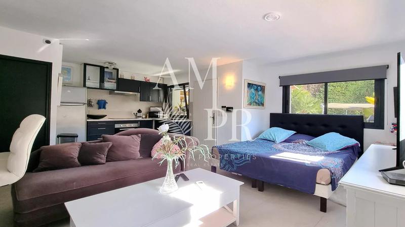 Villa - 404 m² - 10 pièces