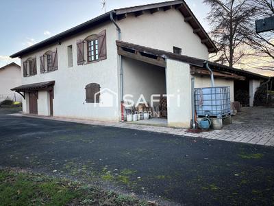 Maison - 155 m² - 6 pièces