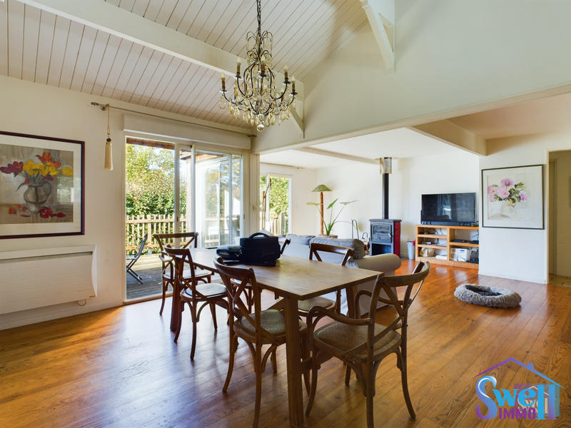 Villa - 158 m² - 6 pièces