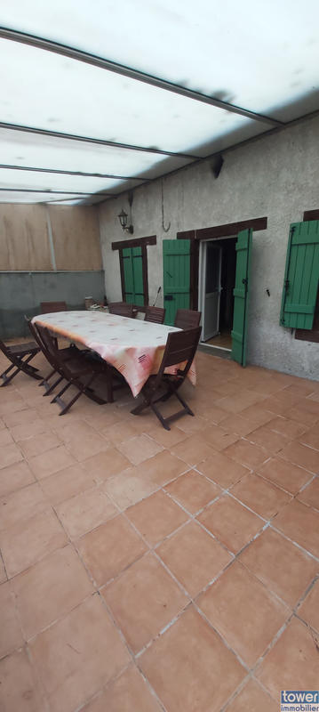 Maison - 94 m² - 5 pièces