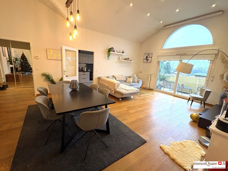 Appartement - 92 m² - 3 pièces