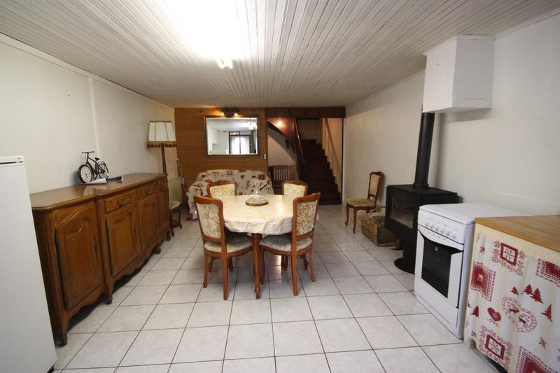 Maison - 96 m² - 6 pièces