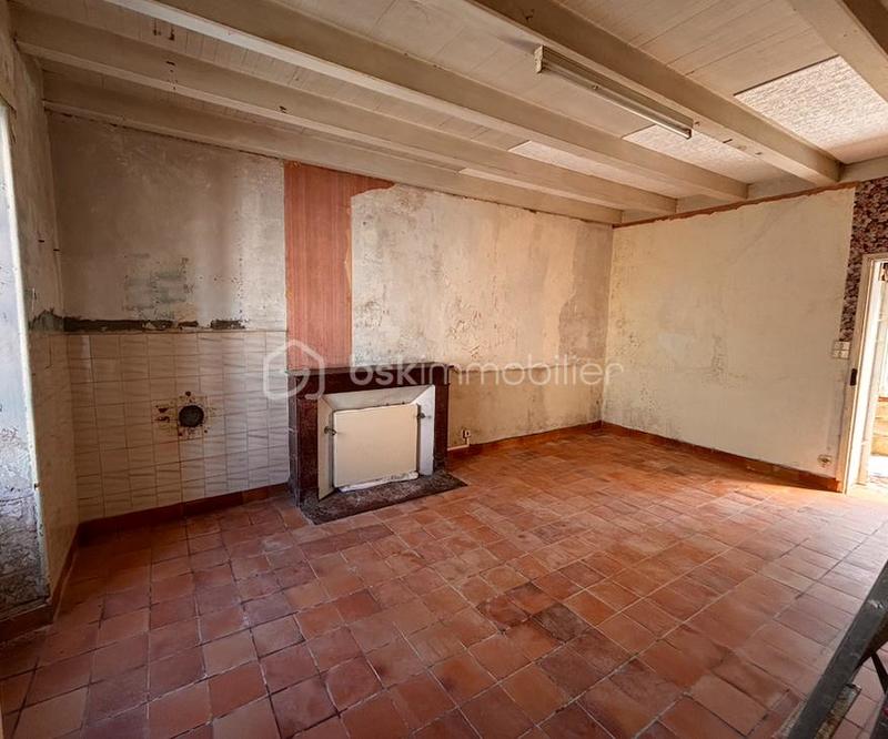 Demeure - 140 m² - 5 pièces