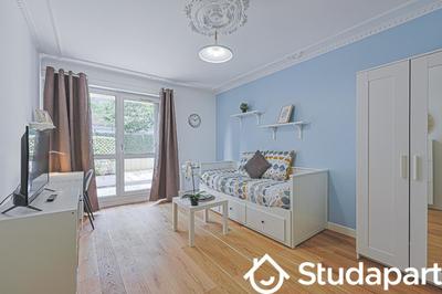 Chambre - 11 m² - 1 pièce