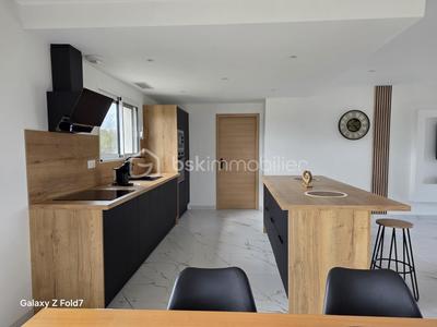 Maison - 136 m² - 5 pièces