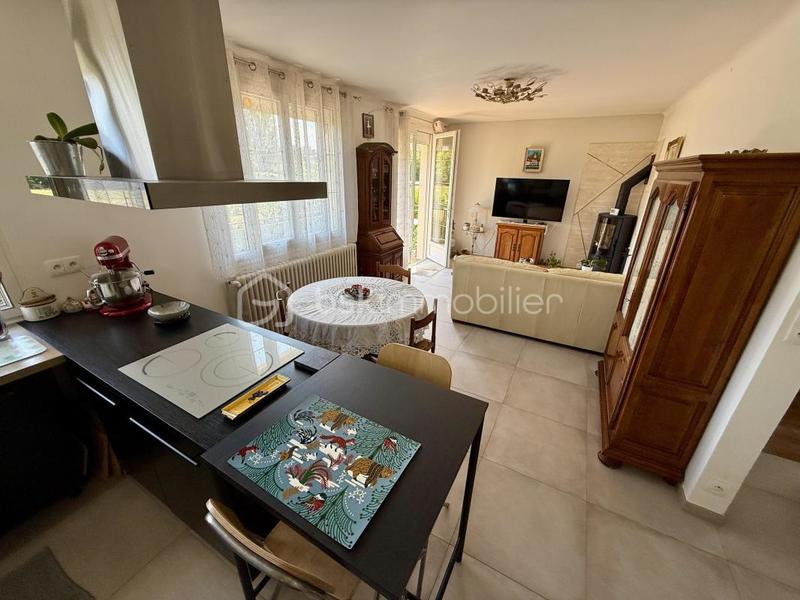 Maison - 85 m² - 3 pièces