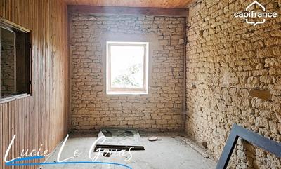 Maison - 300 m² - 6 pièces