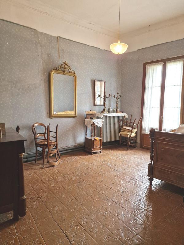 Maison ancienne - 269 m² - 10 pièces