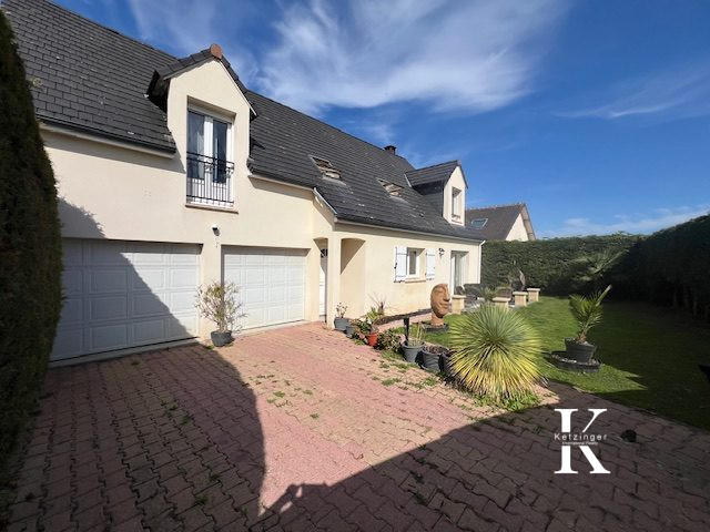 Maison - 147 m² - 6 pièces