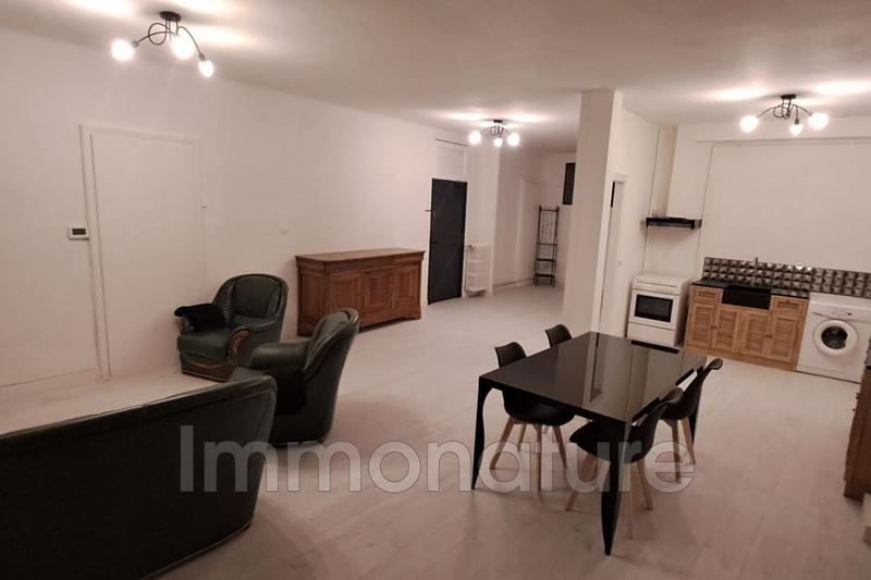 Appartement - 102 m² - 3 pièces