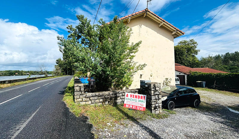 Maison - 102 m² - 5 pièces