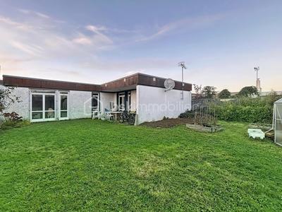 Maison - 105 m² - 5 pièces