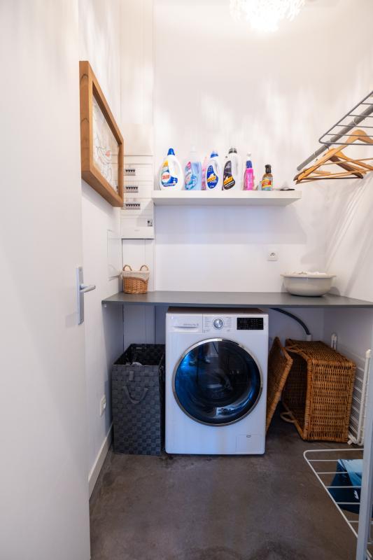 Loft - 323 m² - 6 pièces