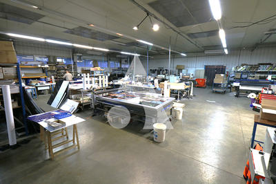 Local d'activité / Entrepôt - 571 m²