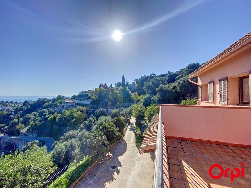 Maison - 515 m² - 11 pièces