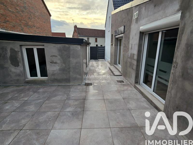 Maison - 87 m² - 5 pièces