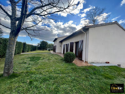 Maison traditionnelle - 154 m² - 5 pièces