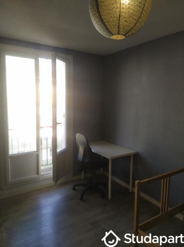 Chambre - 12 m² - 1 pièce