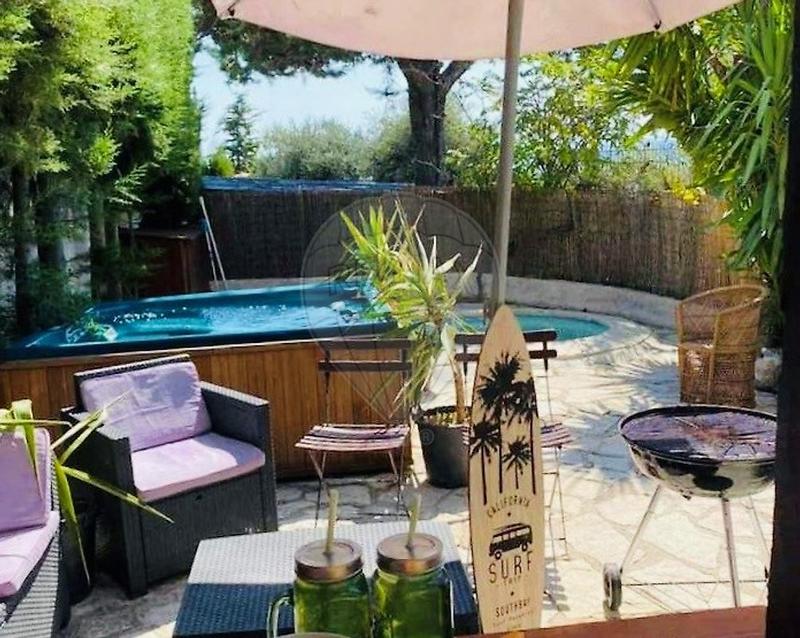 Villa - 217 m² - 7 pièces