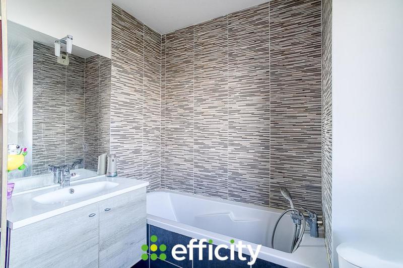 Pavillon - 60 m² - 3 pièces