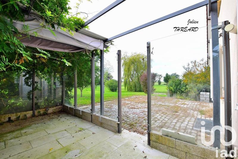 Maison - 224 m² - 6 pièces