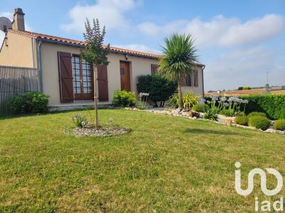 Maison - 90 m² - 5 pièces