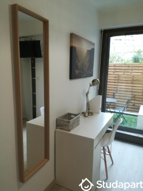 Chambre - 11 m² - 1 pièce