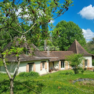 Ferme - 155 m² - 9 pièces