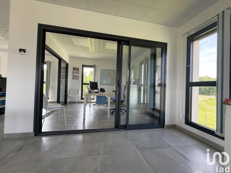 Local commercial - 195 m²