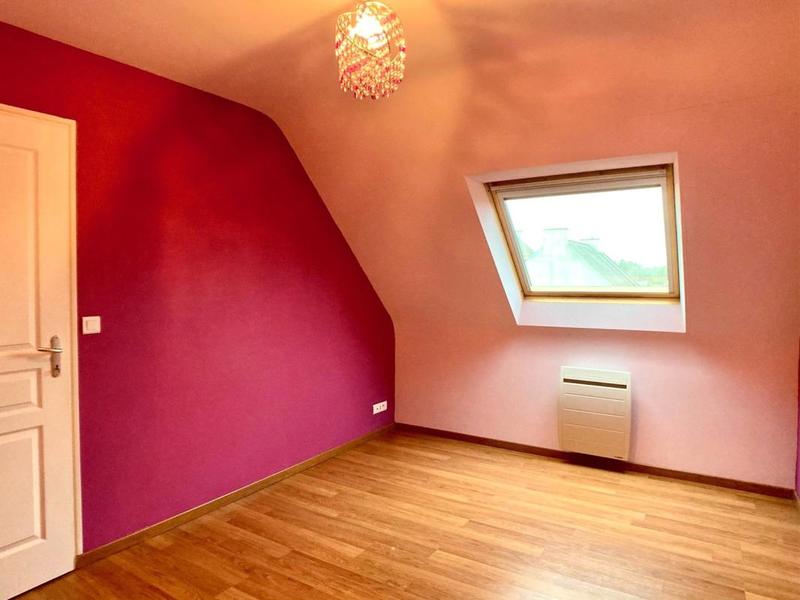 Maison - 95 m² - 6 pièces