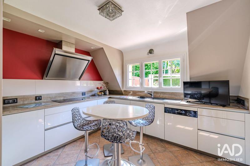 Maison - 144 m² - 6 pièces