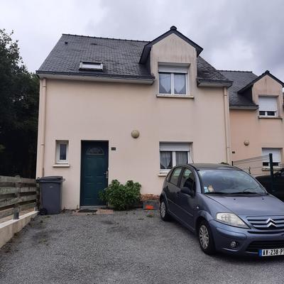 Maison - 95 m² - 5 pièces