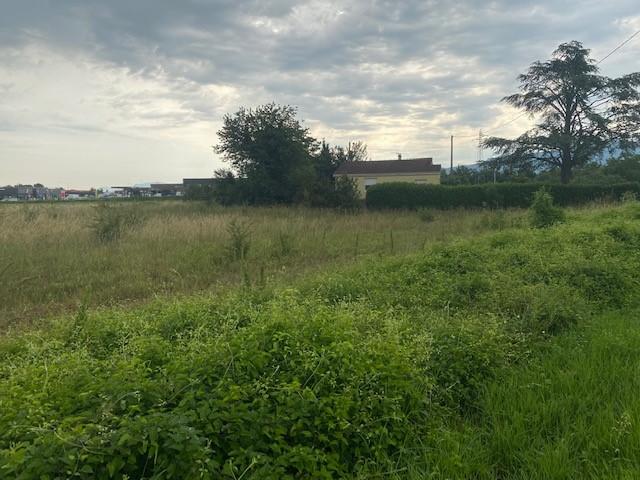 Terrain constructible - 450 m²