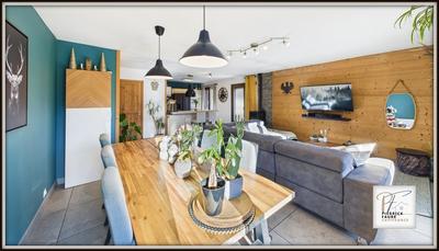 Maison - 102 m² - 5 pièces