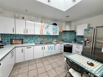 Appartement - 110 m² - 4 pièces