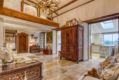 Propriété - 500 m² - 7 pièces