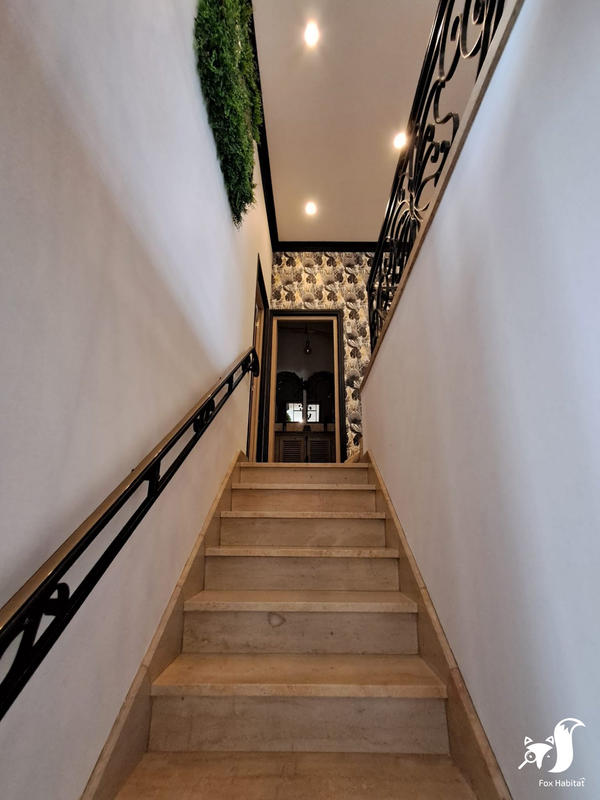 Maison - 194 m² - 7 pièces