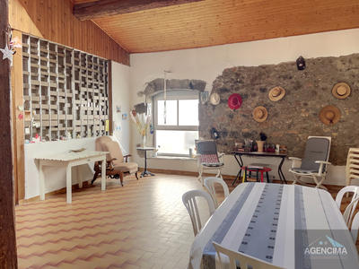 Maison - 184 m² - 7 pièces