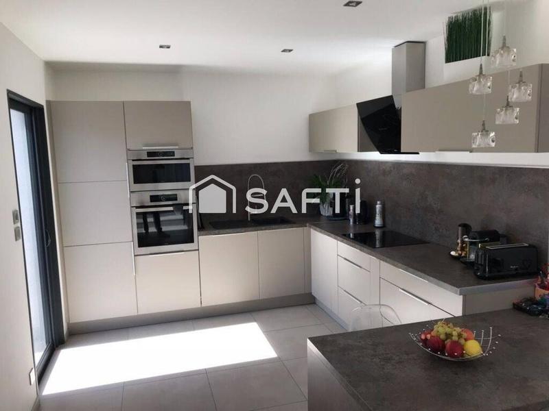 Maison - 154 m² - 5 pièces