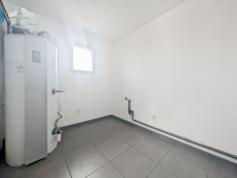 Maison - 97 m² - 5 pièces