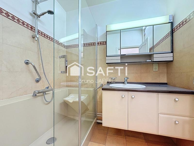 Appartement - 95 m² - 4 pièces