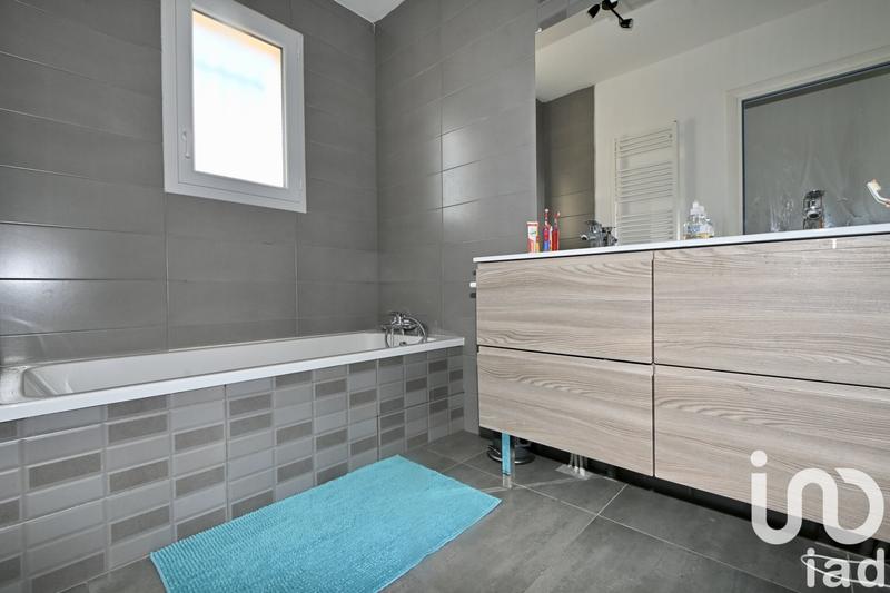 Maison - 114 m² - 5 pièces