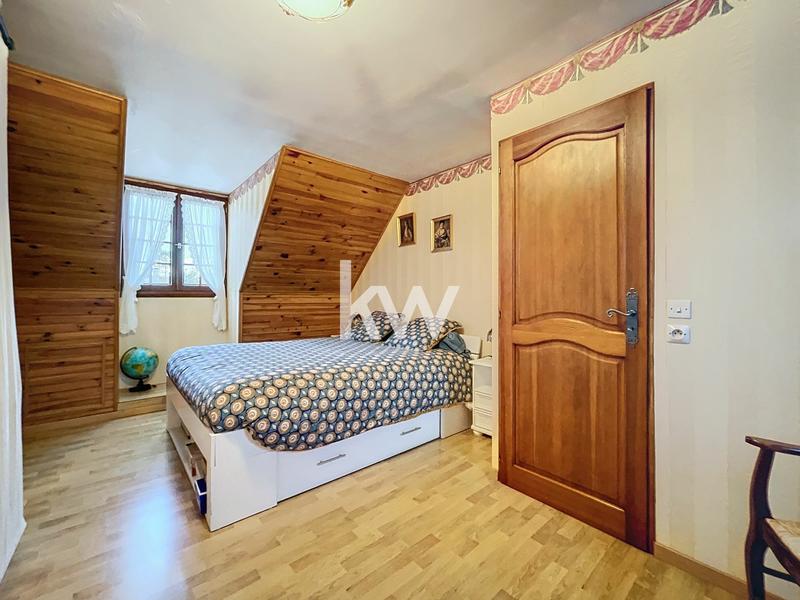 Maison ancienne - 98 m² - 5 pièces