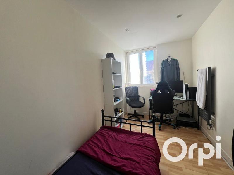 Maison - 82 m² - 5 pièces