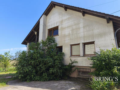 Maison - 308 m² - 11 pièces