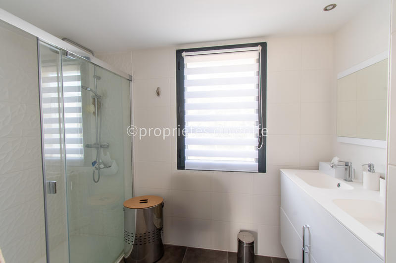 Appartement - 98 m² - 4 pièces