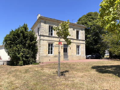 Maison - 140 m² - 6 pièces